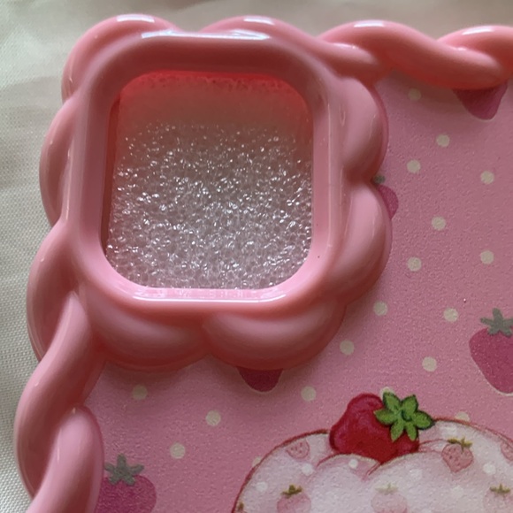 Strawberry Shortcake iPhone 11 Phone Case - Picture 5 of 8